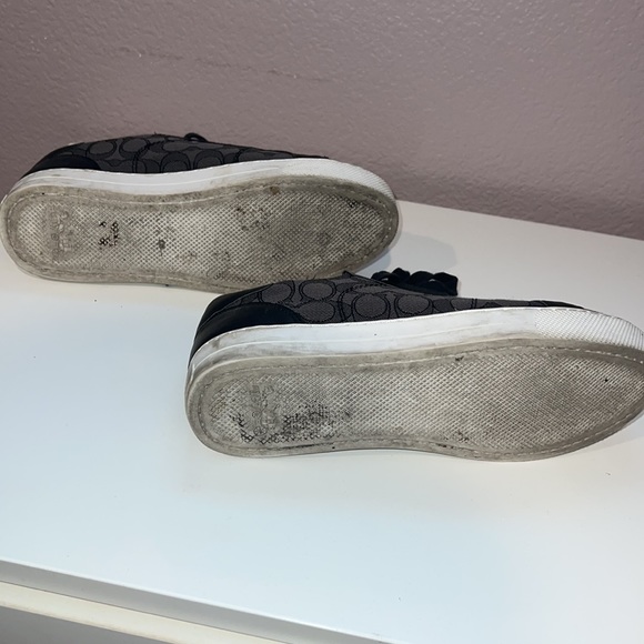 Coach Shoes - Picture 6 of 7
